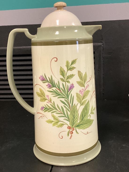 Lennox Other - Cream & Sage Floral Insulated Water Thermos - Home Dining